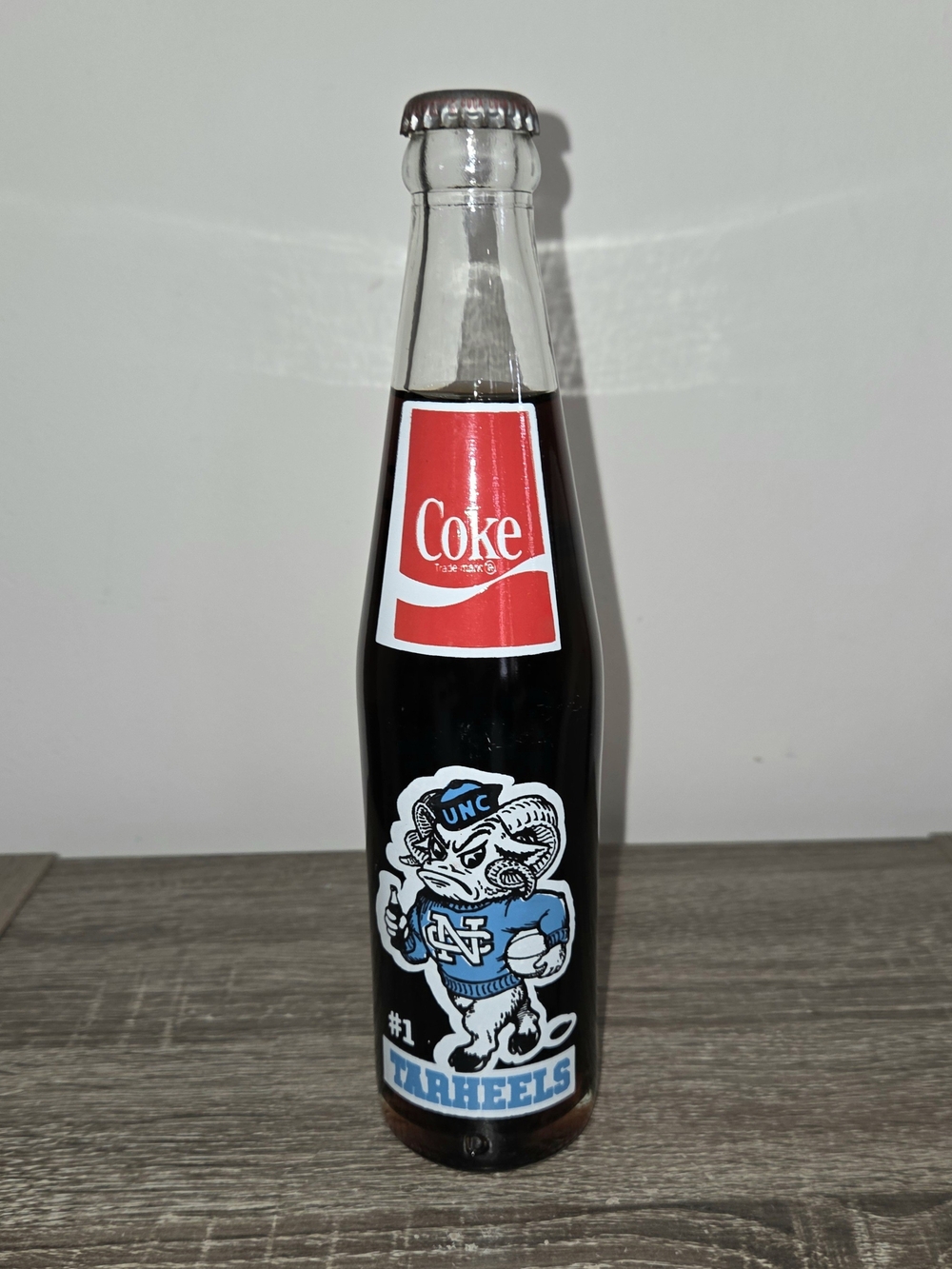 UNC Tar Heels Basketball 1982 NCAA National Champions Coke Bottle SEE PICTURES